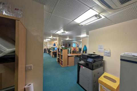 Office to rent, Poles Ln Winchester SO21 2DZ