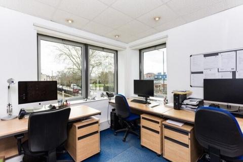 Office to rent, 102-104 Church Rd Teddington TW11 8PY