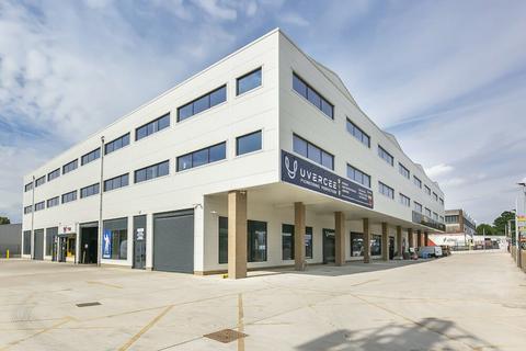 Warehouse to rent, 40-46 Fowler Rd Ilford IG6 3UT