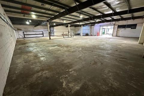 Warehouse to rent, Lord Byron Sq Salford M50 2XH