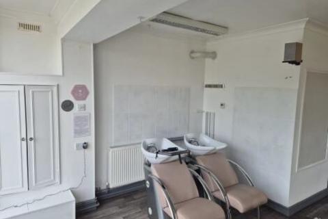 Retail property (high street) for sale, 1 Pallance Rd Cowes PO31 8LN