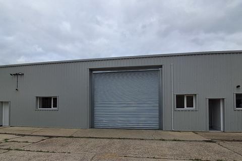 Warehouse to rent, Arrowhead Rd Reading RG7 4AD