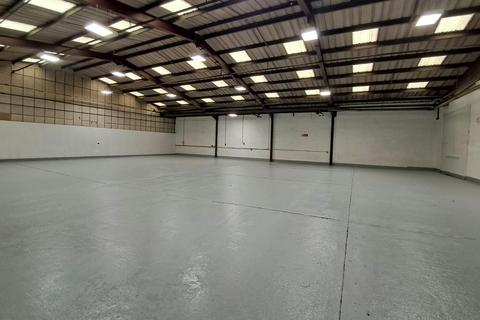 Warehouse to rent, Arrowhead Rd Reading RG7 4AD