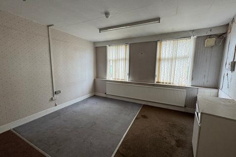 Retail property (high street) for sale, 139-143 Queen St Withernsea HU19 2DJ