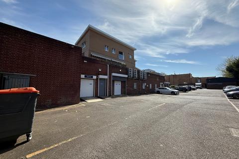 Retail property (high street) to rent, 148 Main Rd Westerham TN16 3BA