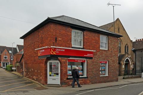 Retail property (high street) for sale, 9 Winchester St Whitchurch RG28 7AH
