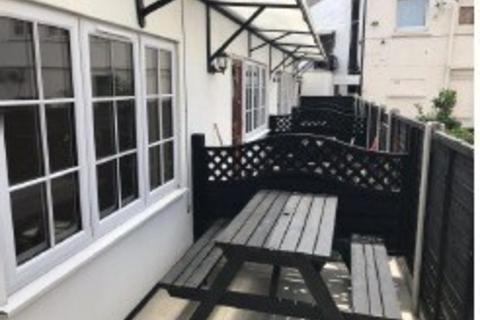 Office to rent, 58 Burdett Rd Southend On Sea SS1 2TN