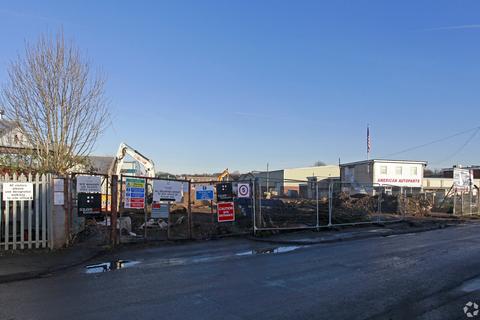 Industrial development to rent, 68 Holmethorpe Ave Redhill RH1 2NJ