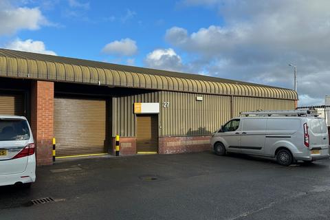Distribution warehouse to rent, Cotton St Glasgow G40 4HU