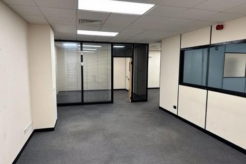 Warehouse to rent, Chichester St Rochdale OL16 2AU