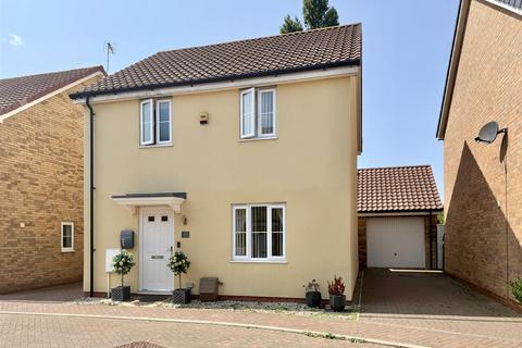 45 River Way, Great Blakenham, Ipswich, IP6 0GH