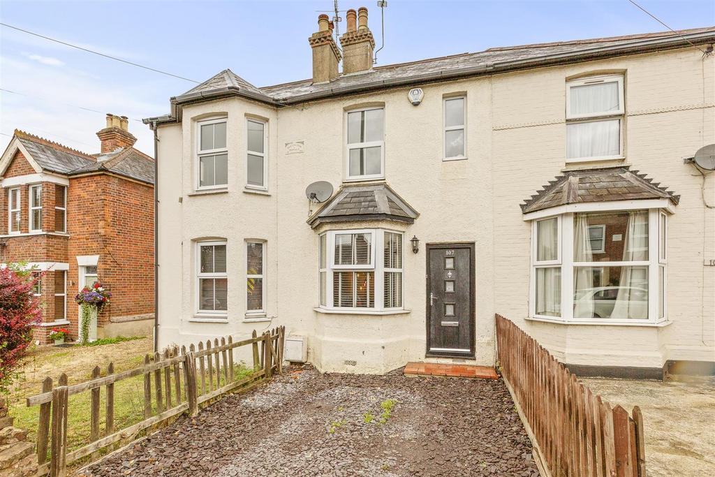 107 Amersham Road, HP13 5 AD-12.jpg