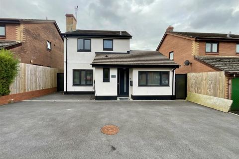 Llys Cilsaig, Dafen, Llanelli