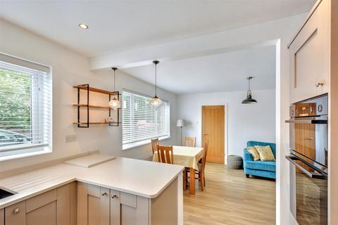 2 bedroom detached bungalow for sale, Paton Road, Nottingham