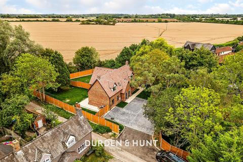3 bedroom semi-detached house for sale, Ongar Road, Dunmow, CM6