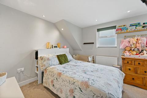 undefined, Park Avenue Mews, Mitcham, CR4