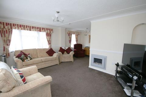 2 bedroom park home for sale, Littleworth Park, Littleworth, OX33