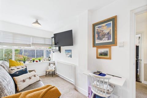 3 bedroom semi-detached house for sale, Ingram Avenue, Aylesbury