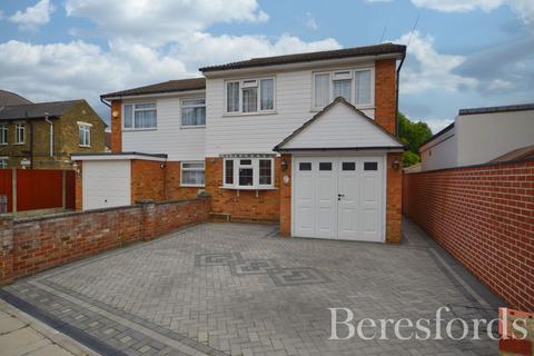 1b Palm Road, Romford, RM7 7BX