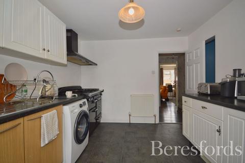 1b Palm Road, Romford, RM7 7BX