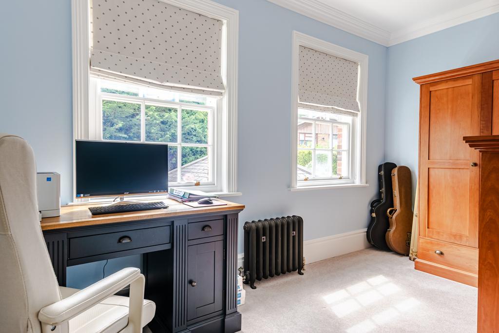 Bedroom4