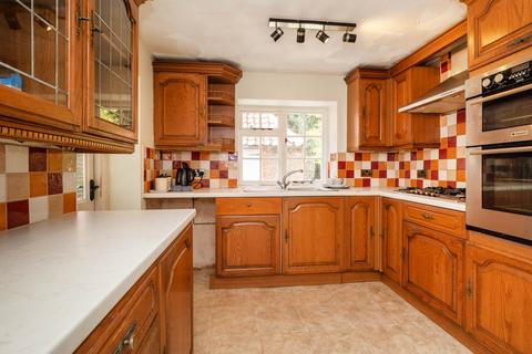 3 bedroom cottage for sale, Cromer Road, Holt NR25