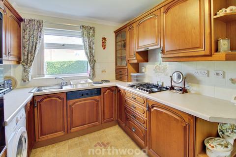 3 bedroom detached house for sale, Clifton Drive, Doncaster DN5