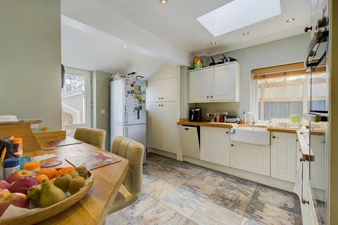 3 bedroom detached bungalow for sale, Folland Road, Glanamman, Ammanford
