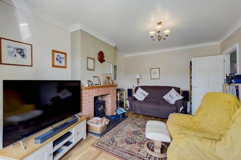 3 bedroom detached bungalow for sale, Folland Road, Glanamman, Ammanford