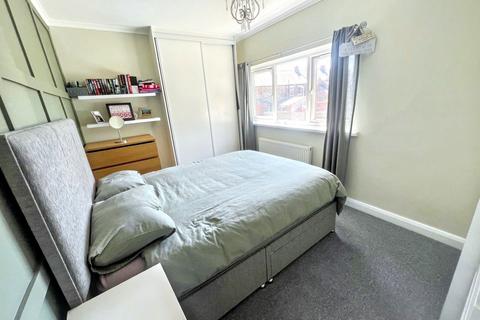 33 Lysdon Avenue, New Hartley, Whitley Bay, NE25 0RX