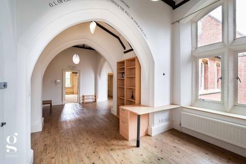 2 bedroom apartment for sale, Frome Court, Bartestree, Hereford