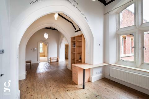 2 bedroom apartment for sale, Frome Court, Bartestree, Hereford
