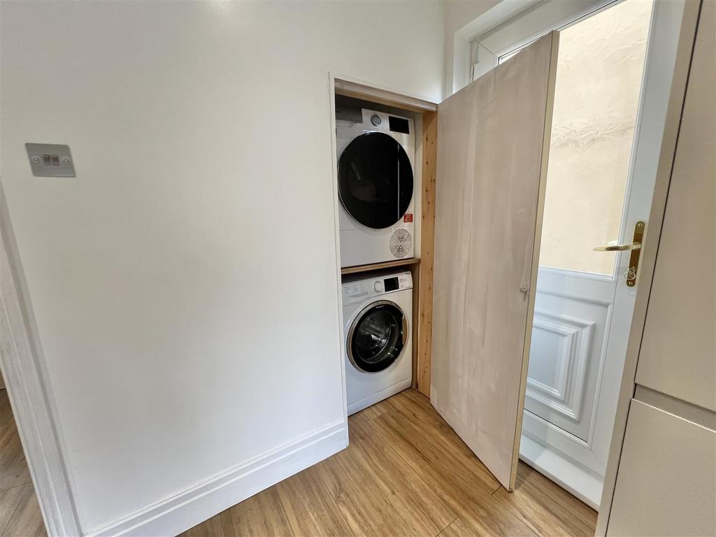 Utility cupboard