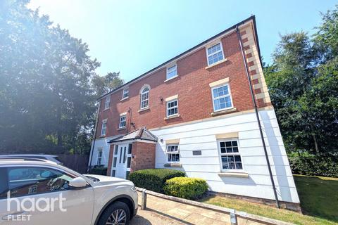 2 bedroom apartment to rent, King Johns Street, Fleet