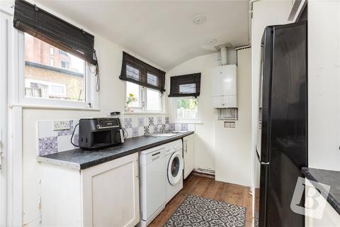 2 bedroom terraced house for sale, Weald Road, Brentwood, Essex, CM14