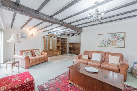 4 bedroom detached house for sale, Houndsfield Lane, Birmingham B47