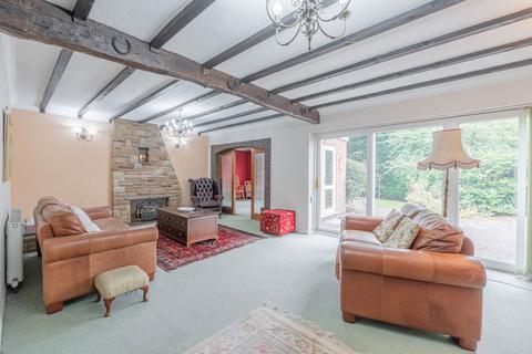 4 bedroom detached house for sale, Houndsfield Lane, Birmingham B47