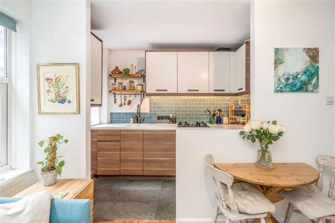 undefined, Brixton Hill, London SW2