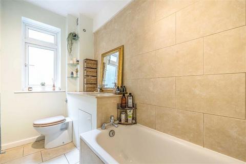 undefined, Brixton Hill, London SW2