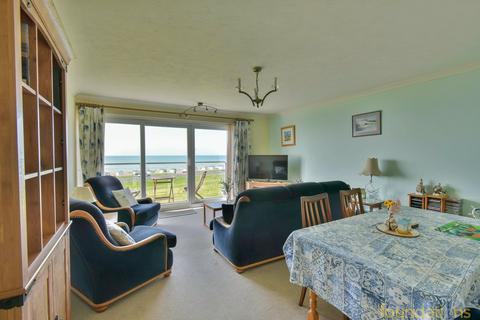 3 bedroom flat for sale, Sutton Place, Bexhill-on-Sea, TN40