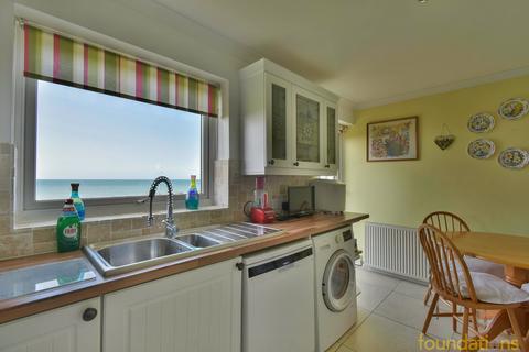 3 bedroom flat for sale, Sutton Place, Bexhill-on-Sea, TN40