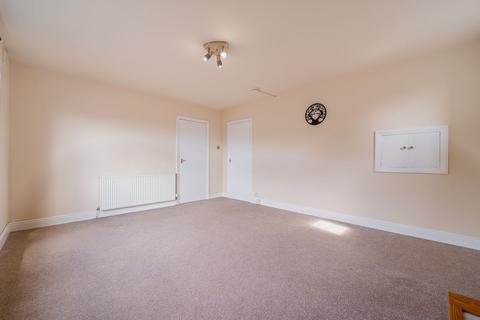 2 bedroom flat for sale, Main Street, Thornliebank, G46
