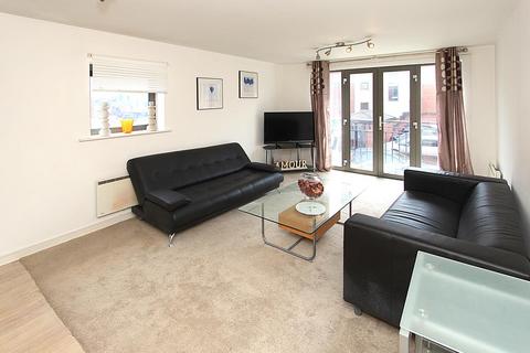 2 bedroom flat to rent, Albion Street, Wolverhampton