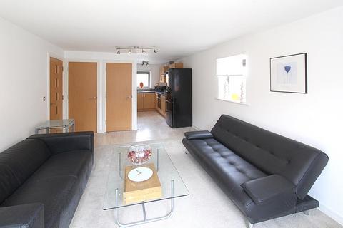 2 bedroom flat to rent, Albion Street, Wolverhampton