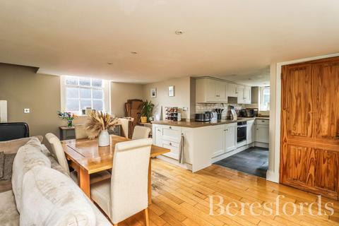 2 bedroom detached house for sale, Chatham Green, Little Waltham, CM3