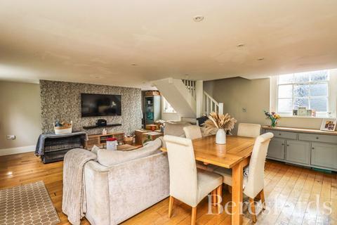 2 bedroom detached house for sale, Chatham Green, Little Waltham, CM3