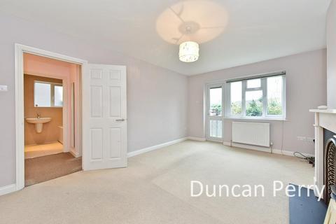 undefined, Church Road, Potters Bar EN6