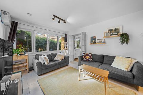 1 bedroom flat for sale, Park Rise, London SE23