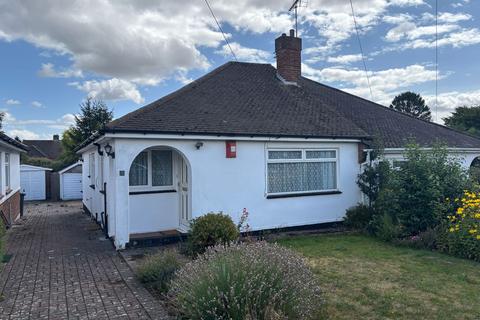 2 bedroom semi-detached bungalow to rent, The Dell, Caddington, LU1