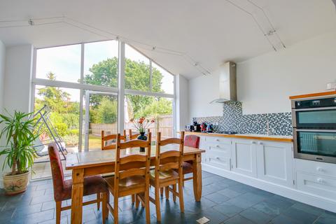 4 bedroom detached house for sale, BITTERNE PARK! TWO ENSUITES! WOW FACTOR KITCHEN/DINER